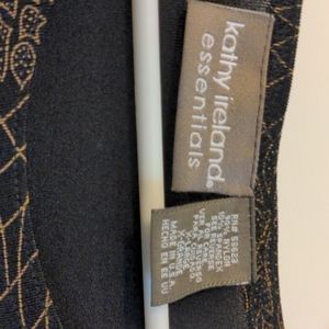 Kathy Ireland short sleeve shirt